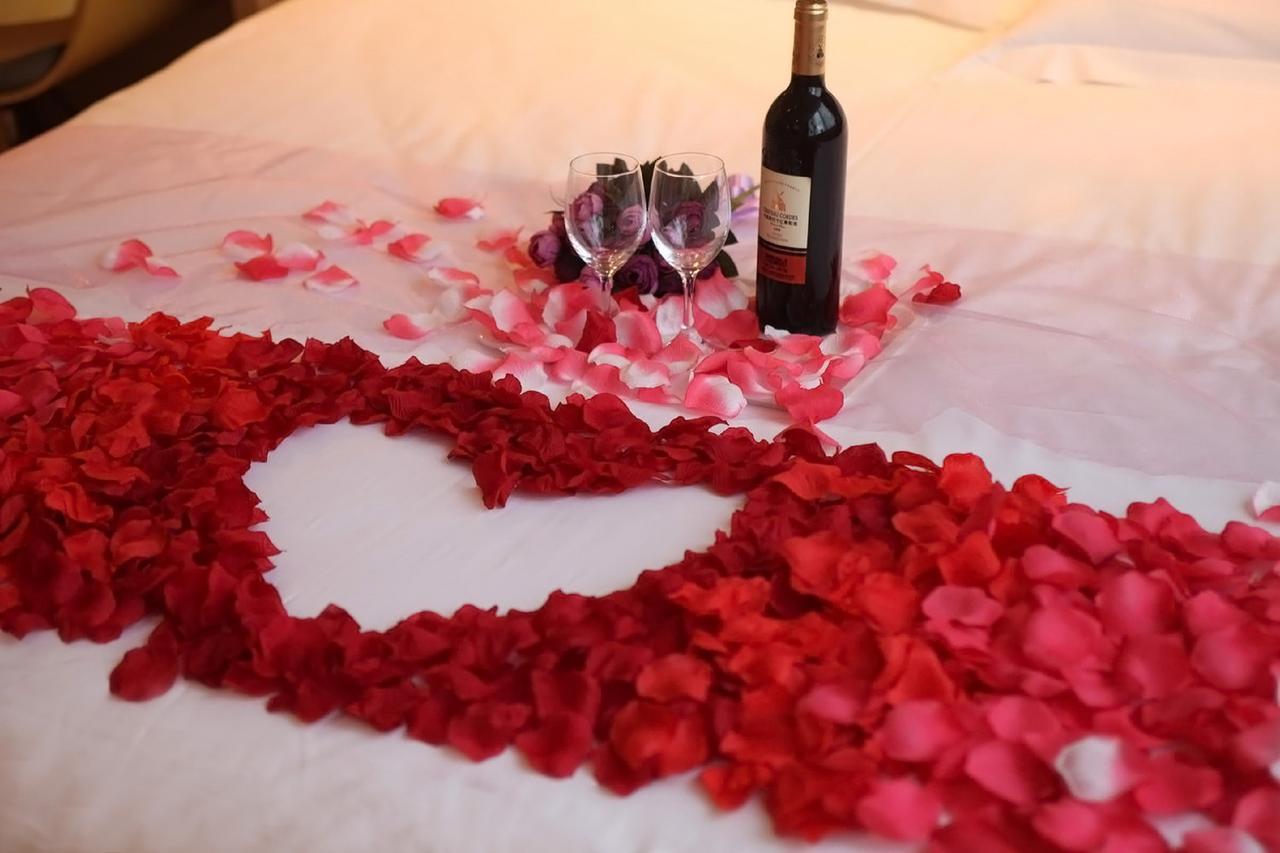 Iu Hotel Tianjin Binjiang Walking Street Экстерьер фото